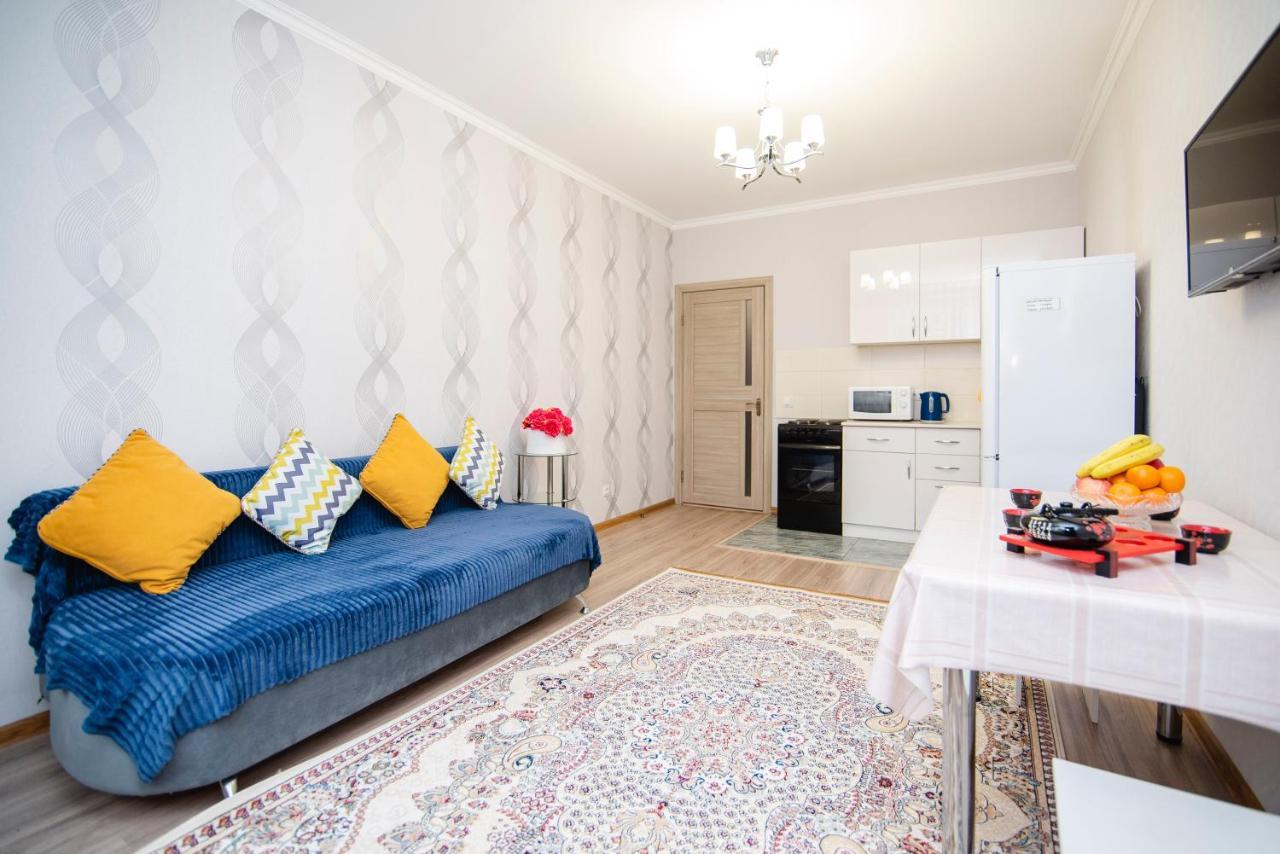 Apartment Zodiak Алматы Экстерьер фото